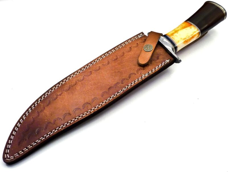 Bowieknifehq Premium Damascus Forged 15-Inch Bowie Knife - Image 4